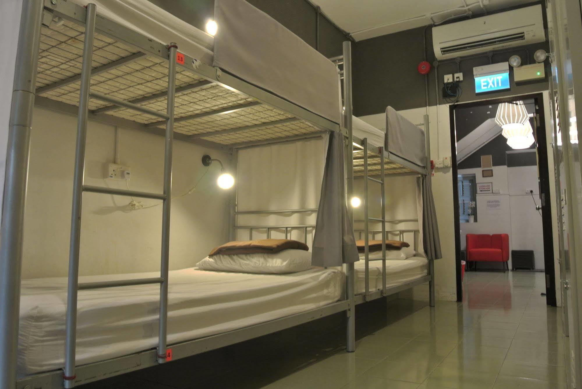Royal Hostel Singapura Luaran gambar